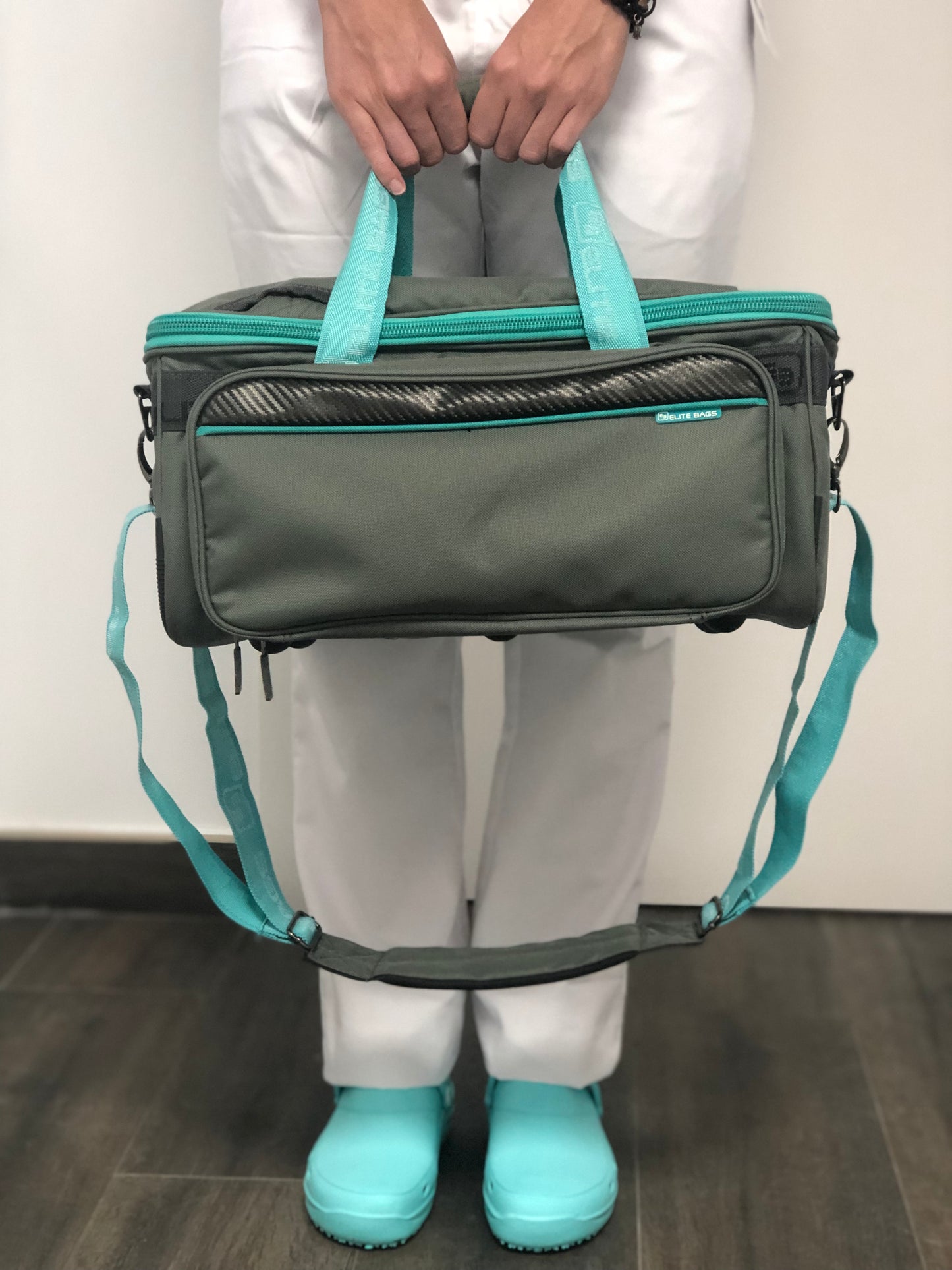 Elite Lightweight Medical Bag - Grey and Aqua