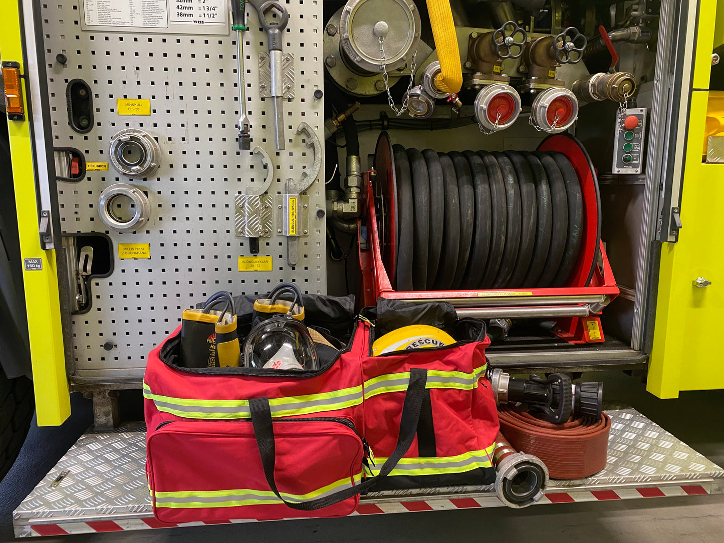 Elite Firefighter's Bag-Red