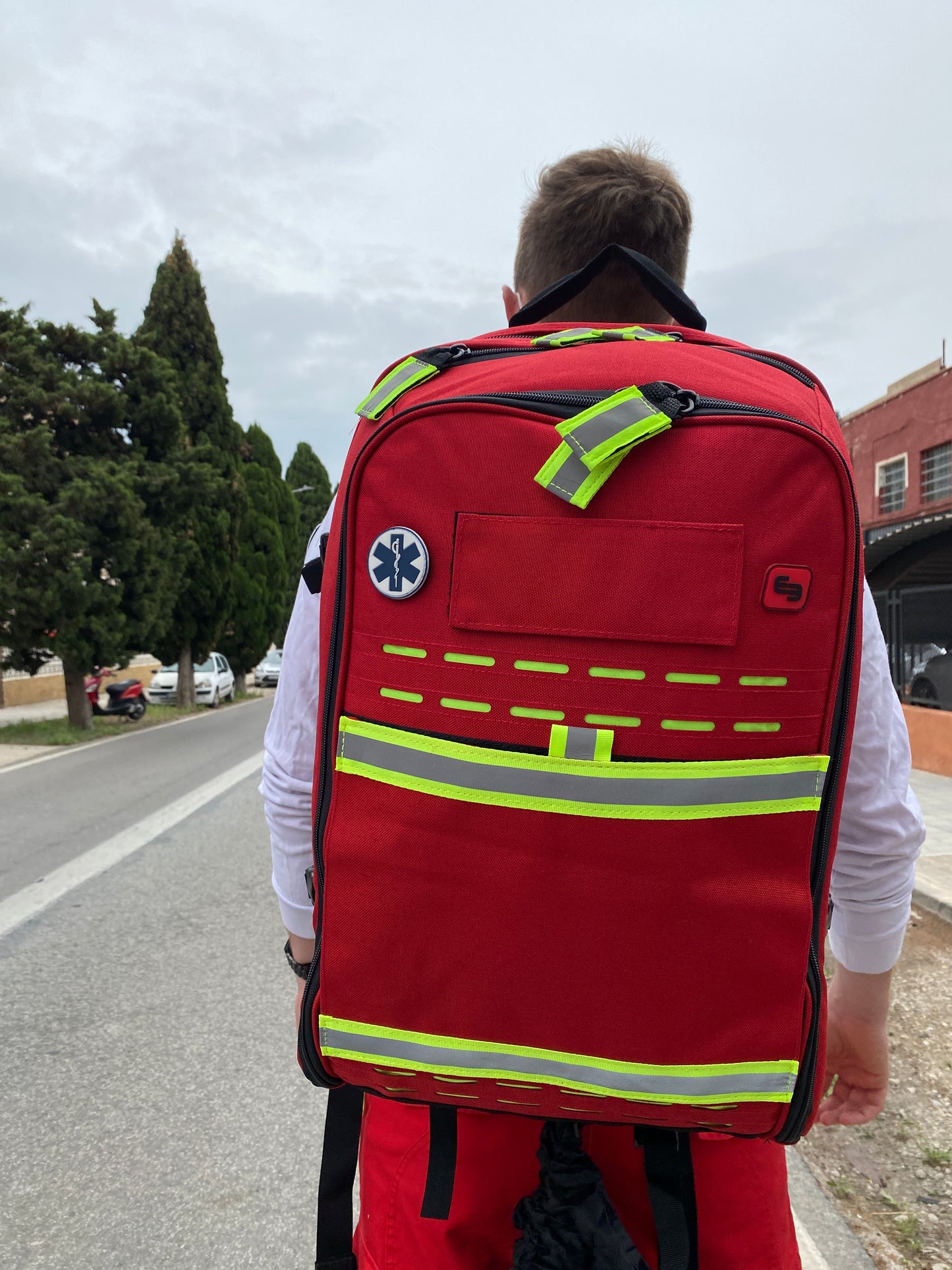 Robust's - Tactical Backpack with Adjustable Inner Layout - Red