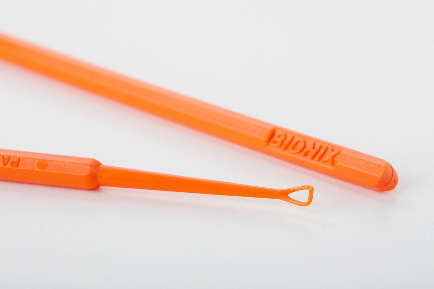 Safe Ear Curettes Orange ControlLoop (50)